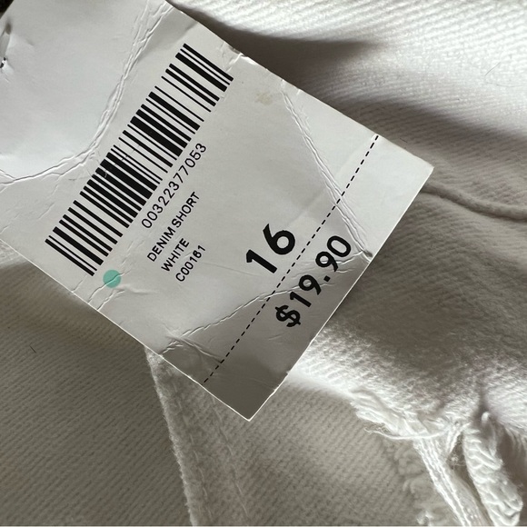 Forever 21 white ripped shorts sz 16 - Picture 3 of 4